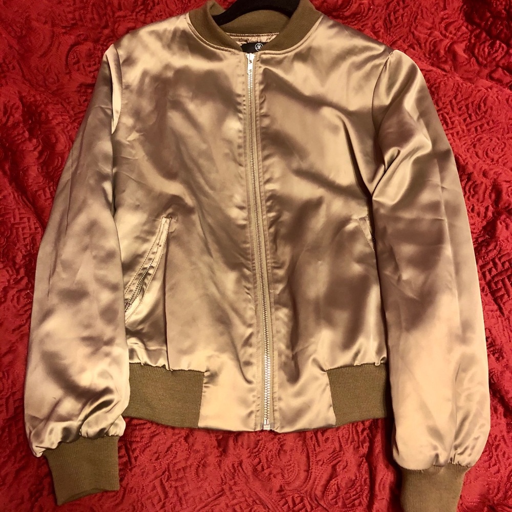 Beautiful bomber jacket from Missguided.